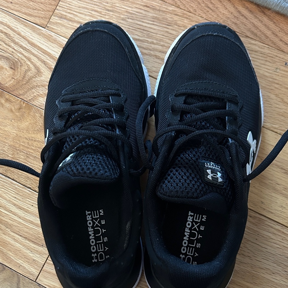 Under Armour  charged Black Athletic Sneakers